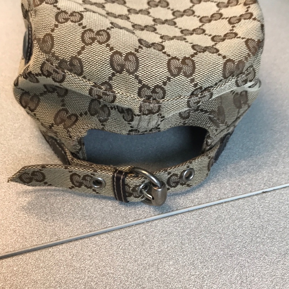 Authentic GUCCI Canvas Hat - Picture 3 of 6